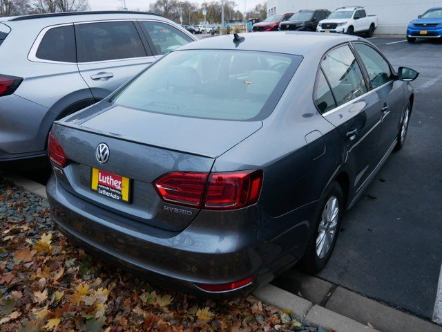 2014 Volkswagen Jetta Hybrid SE