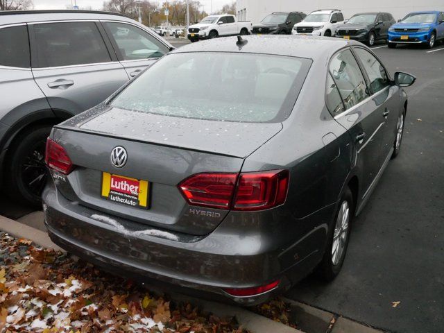 2014 Volkswagen Jetta Hybrid SE