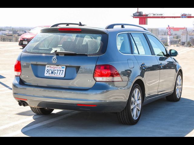 2014 Volkswagen Jetta SportWagen TDI Navigation