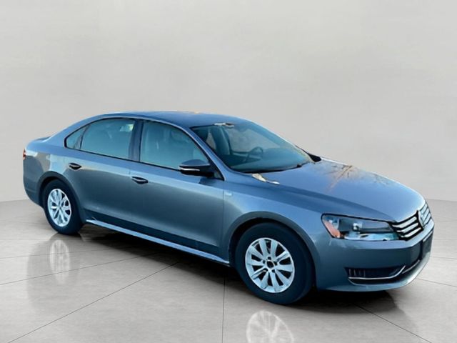 2014 Volkswagen Passat Wolfsburg Edition