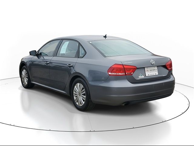 2014 Volkswagen Passat S