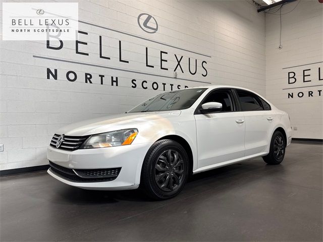 2014 Volkswagen Passat S