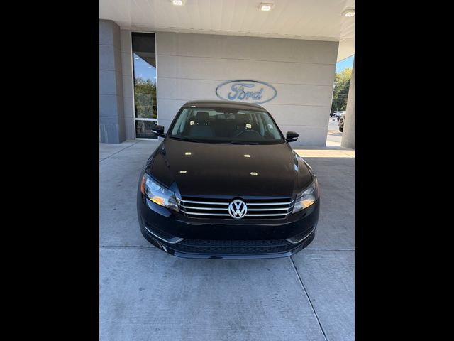 2014 Volkswagen Passat Wolfsburg Edition