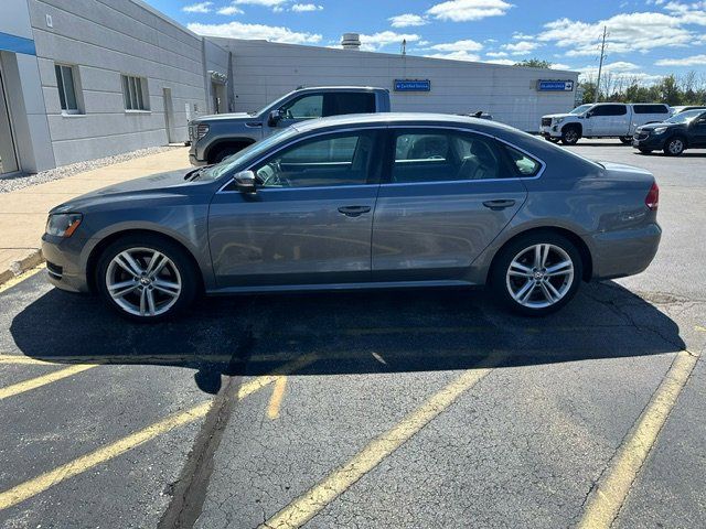 2014 Volkswagen Passat SE