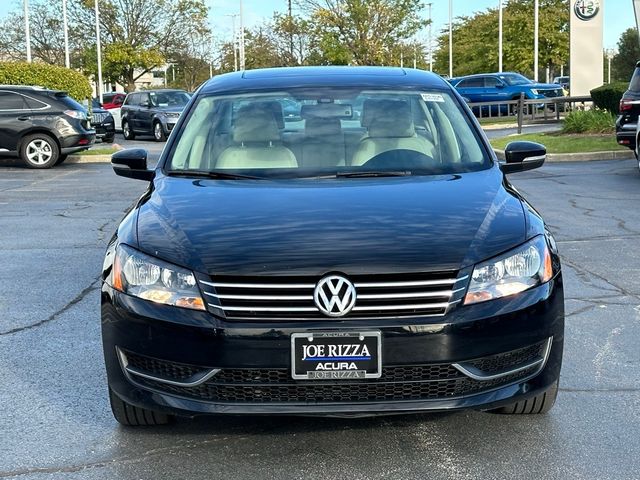 2014 Volkswagen Passat SE