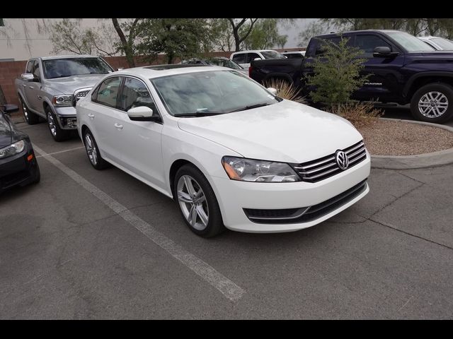 2014 Volkswagen Passat SE