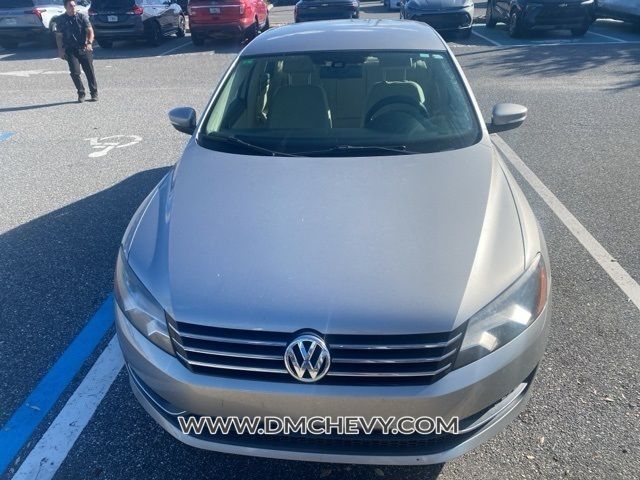 2014 Volkswagen Passat SE