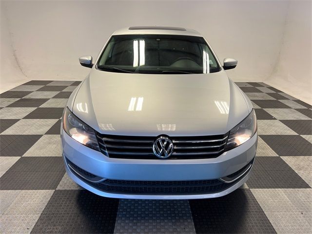 2014 Volkswagen Passat SE