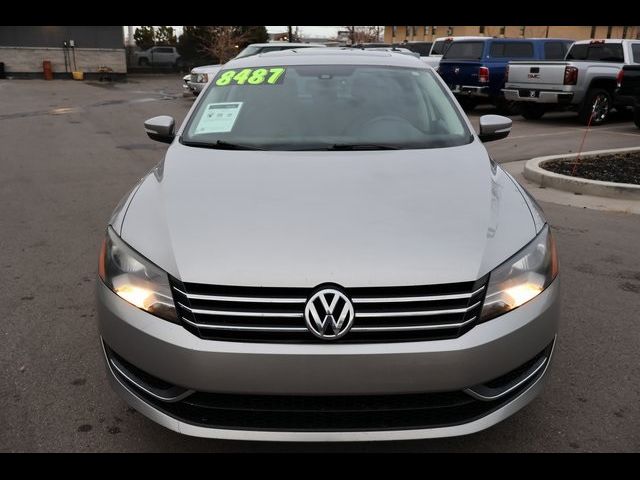 2014 Volkswagen Passat SE