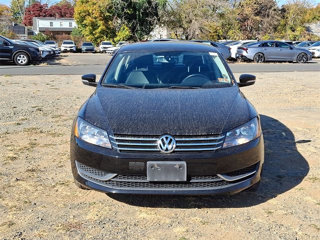 2014 Volkswagen Passat SE