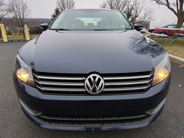 2014 Volkswagen Passat SE