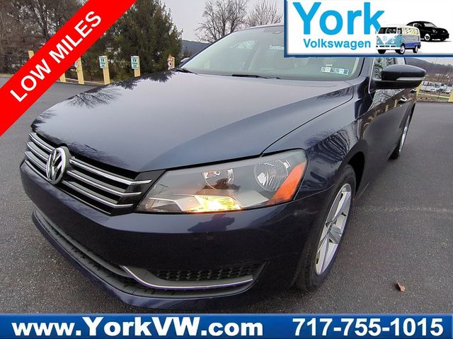 2014 Volkswagen Passat SE