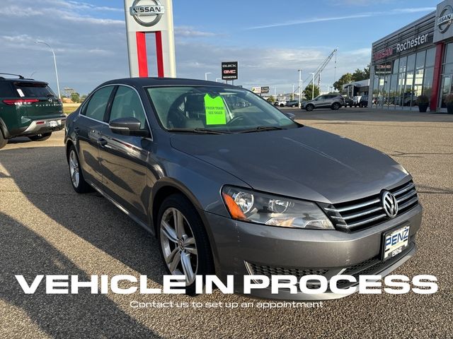 2014 Volkswagen Passat SE