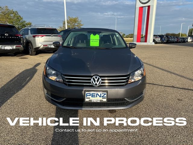 2014 Volkswagen Passat SE