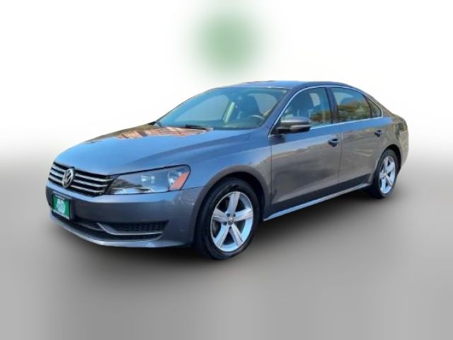 2014 Volkswagen Passat SE