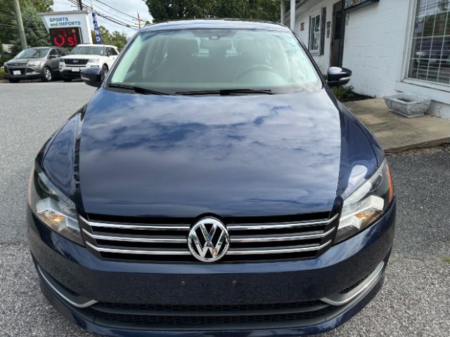 2014 Volkswagen Passat SE