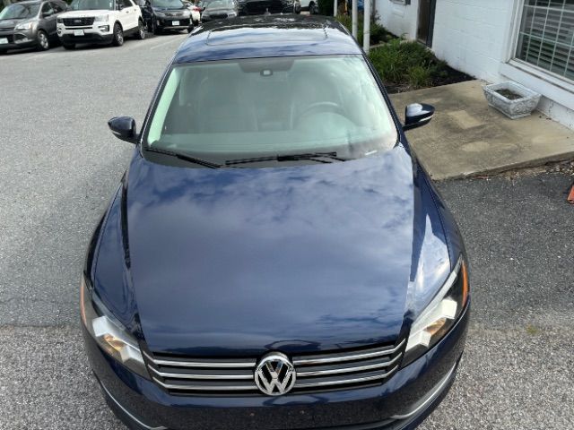 2014 Volkswagen Passat SE