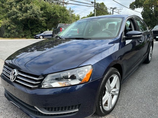 2014 Volkswagen Passat SE