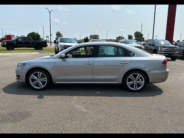 2014 Volkswagen Passat SE