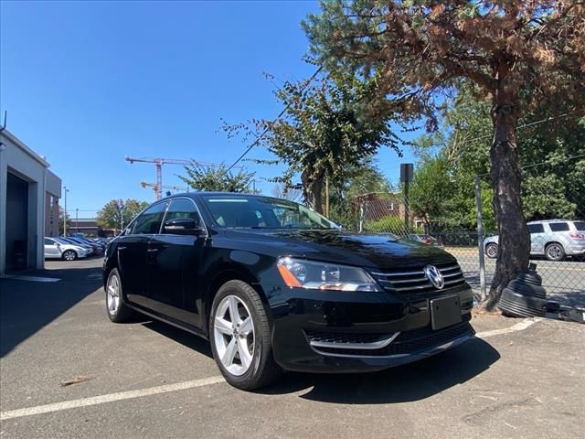 2014 Volkswagen Passat SE