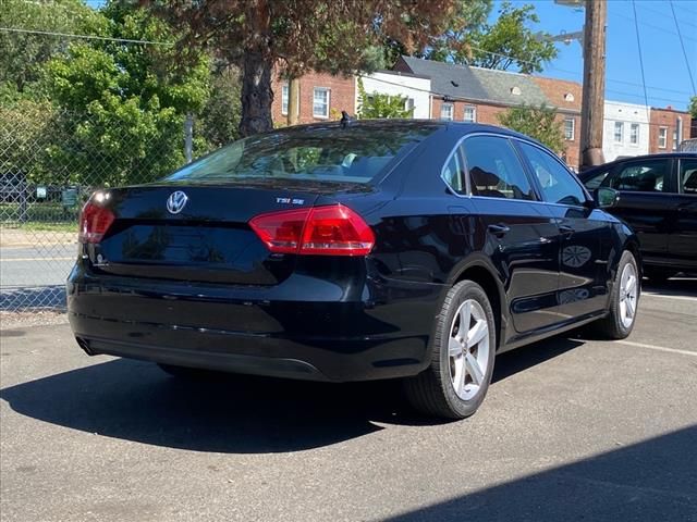 2014 Volkswagen Passat SE