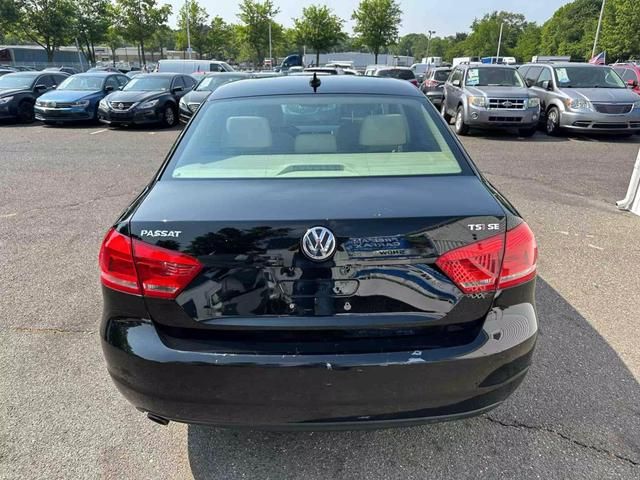 2014 Volkswagen Passat SE