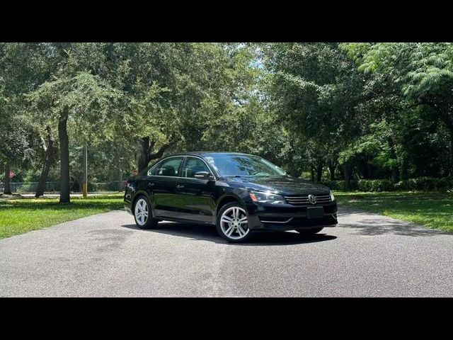 2014 Volkswagen Passat SE