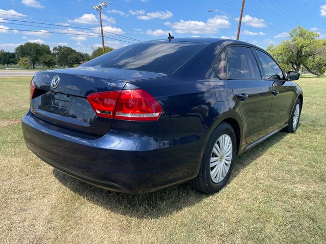 2014 Volkswagen Passat S