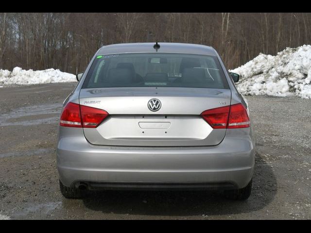 2014 Volkswagen Passat Wolfsburg Edition