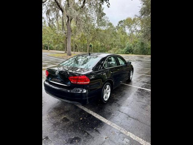 2014 Volkswagen Passat Wolfsburg Edition