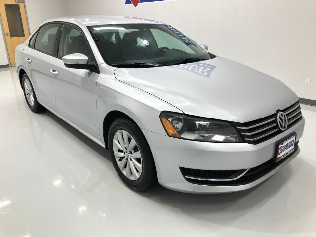 2014 Volkswagen Passat Wolfsburg Edition