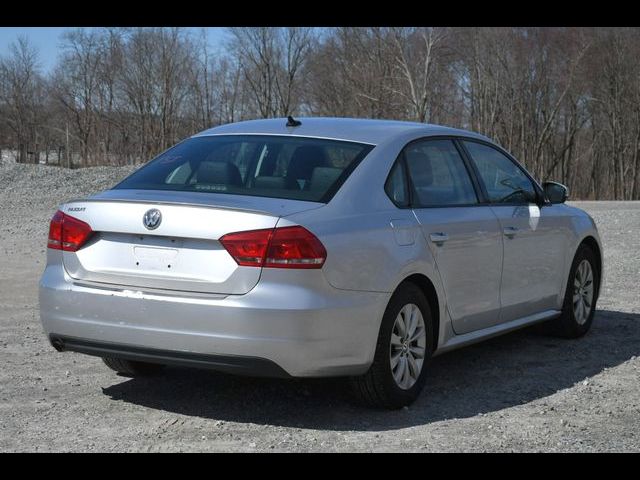 2014 Volkswagen Passat Wolfsburg Edition