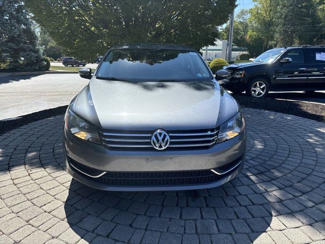 2014 Volkswagen Passat S