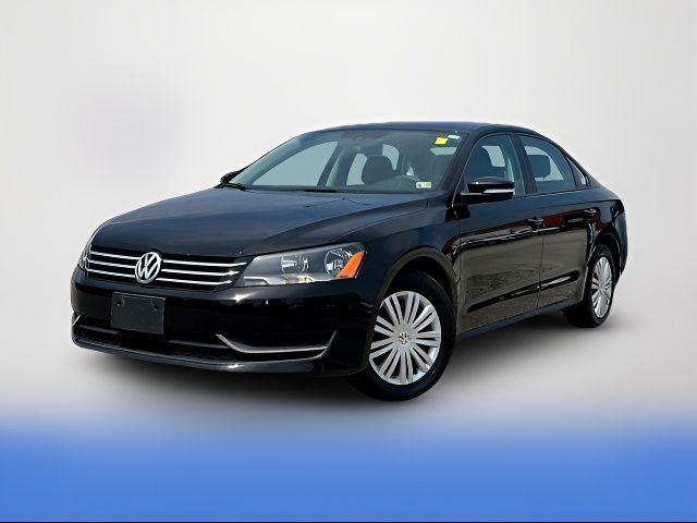 2014 Volkswagen Passat S Navigation