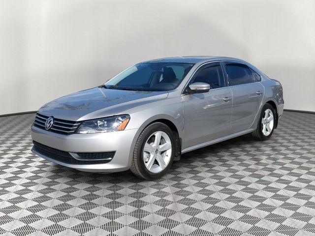 2014 Volkswagen Passat SE