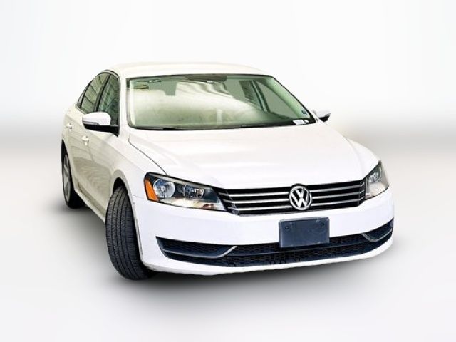 2014 Volkswagen Passat SE