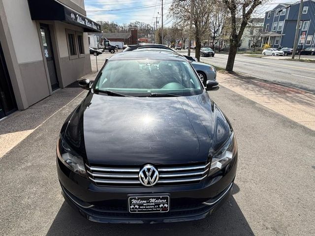 2014 Volkswagen Passat SE