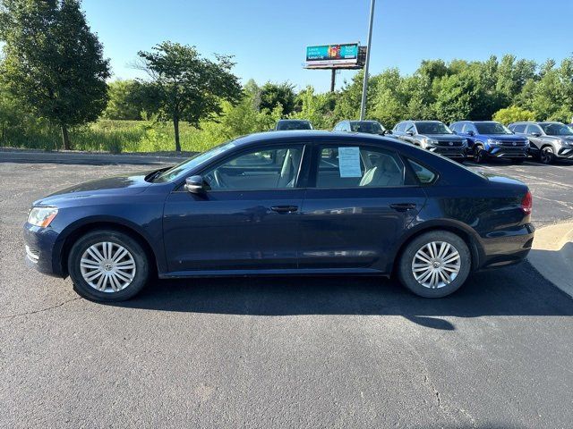 2014 Volkswagen Passat S