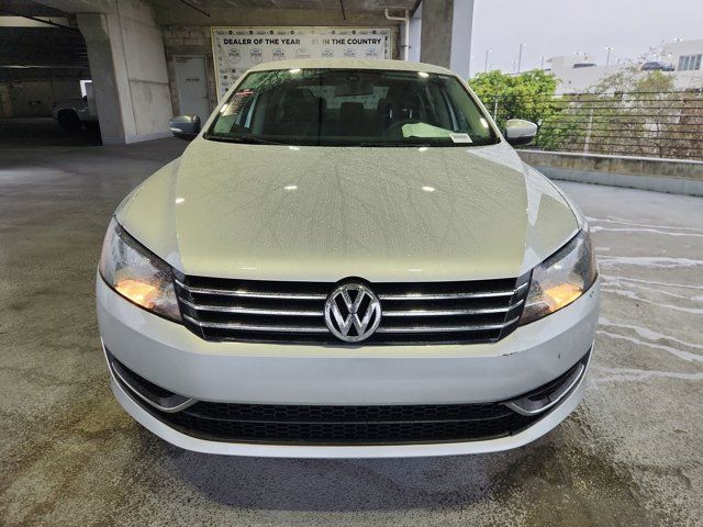 2014 Volkswagen Passat S