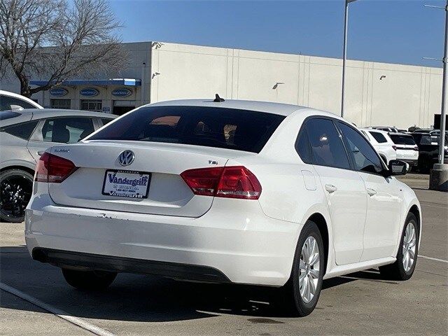 2014 Volkswagen Passat Wolfsburg Edition