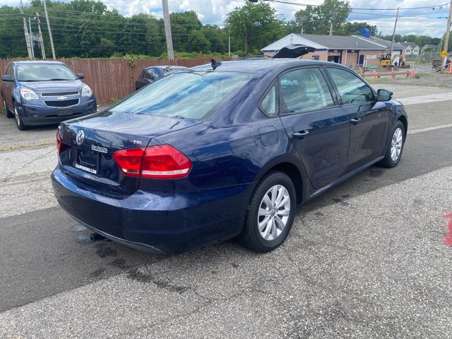 2014 Volkswagen Passat Wolfsburg Edition