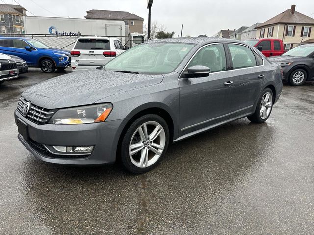 2014 Volkswagen Passat TDI SE Navigation