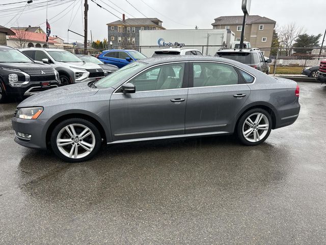 2014 Volkswagen Passat TDI SE Navigation