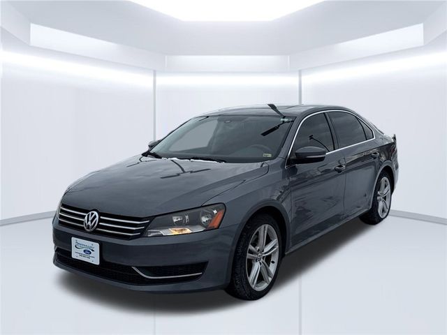 2014 Volkswagen Passat SE