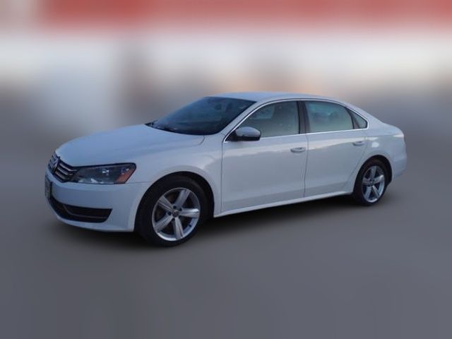 2014 Volkswagen Passat SE