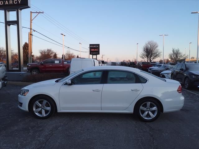 2014 Volkswagen Passat SE