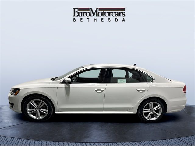 2014 Volkswagen Passat SE