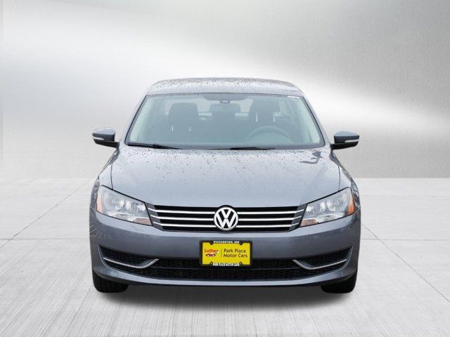 2014 Volkswagen Passat S