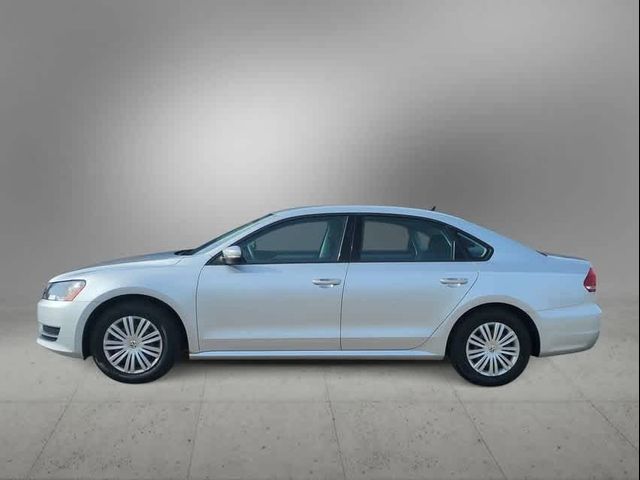 2014 Volkswagen Passat S