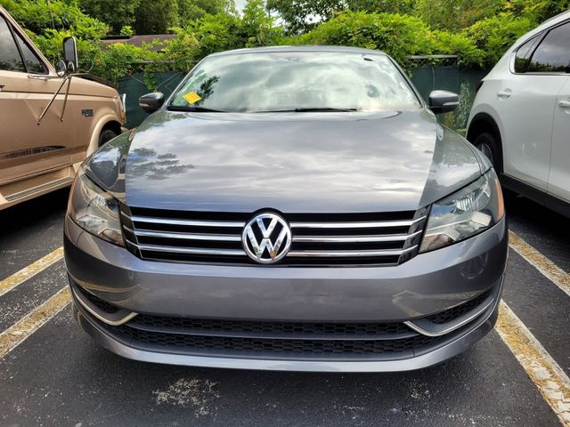 2014 Volkswagen Passat S